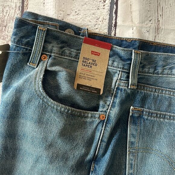 Signature by Levi Strauss & Co.  Men's 550 Relaxed Taper Jeans - Picture 2 of 16